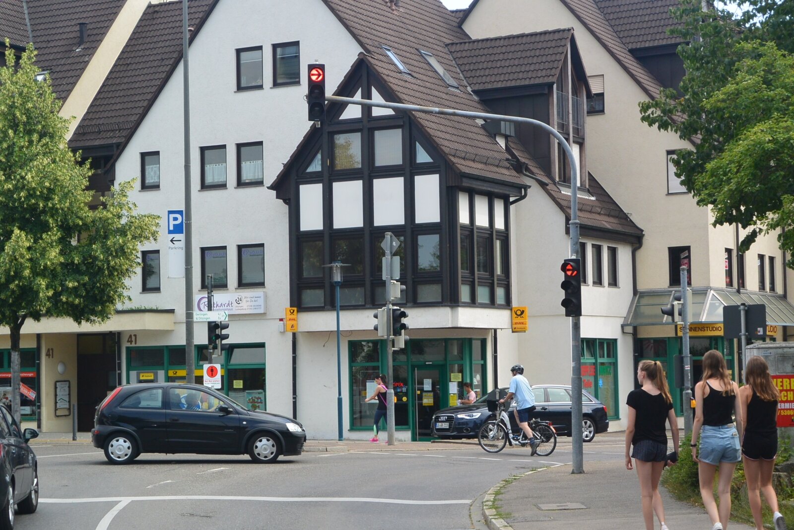 Ditzingen: Provisionsfrei; Laden + Lager + 3 TG-Stellpl. in 1A-Lage 71254 Ditzingen Marktstraße 