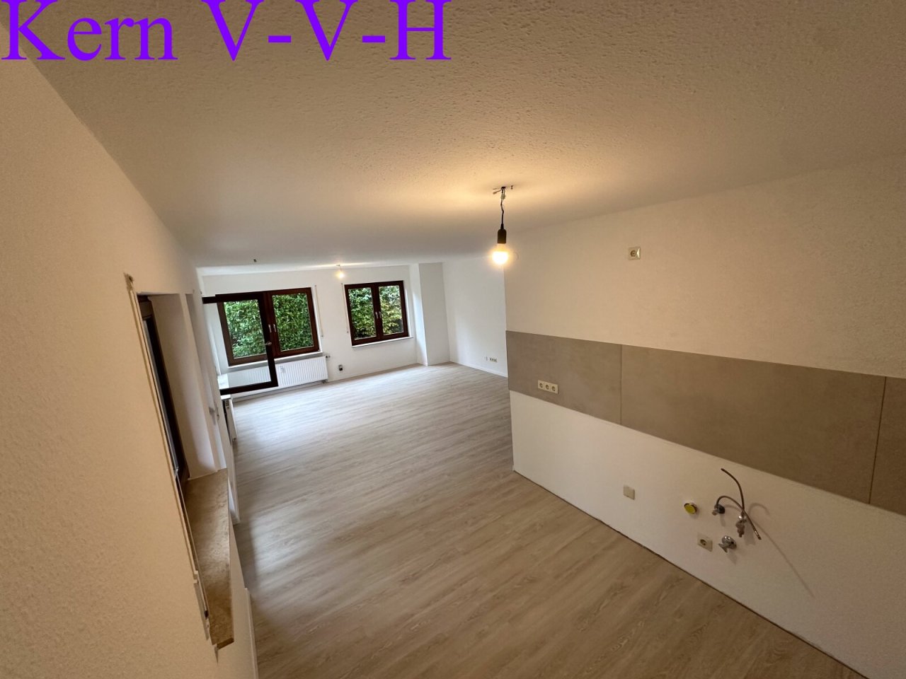 Küche und Wohnzimmer Küche und Wohnzimmer